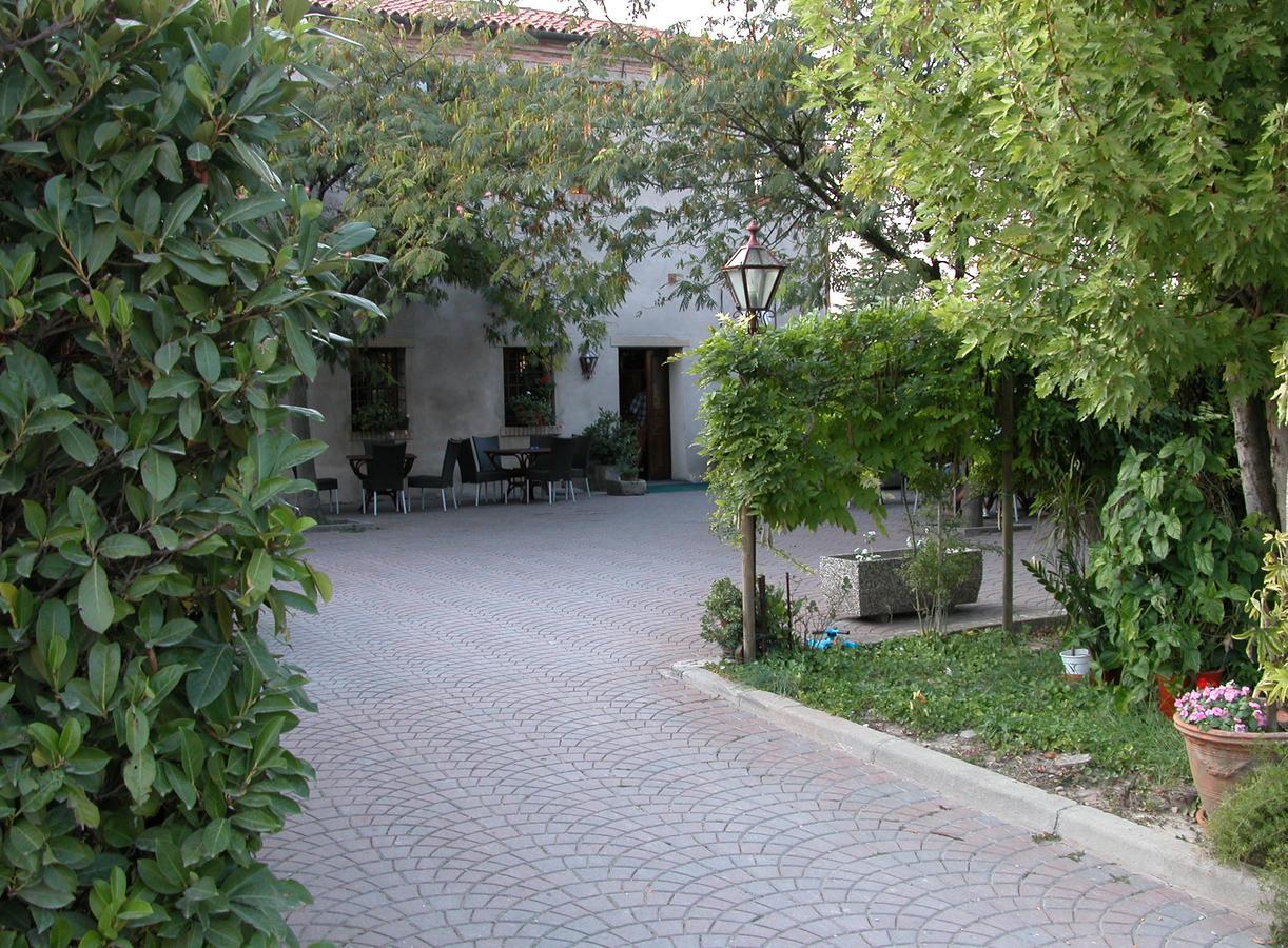 Da Nicola Hotell Montegrotto Terme Exteriör bild